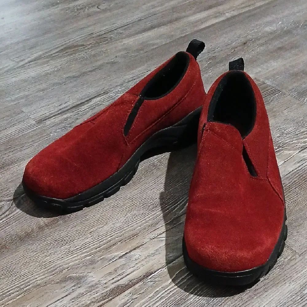 Lands' End red leather suede slip on shoes sneakers Sz 6 EUC